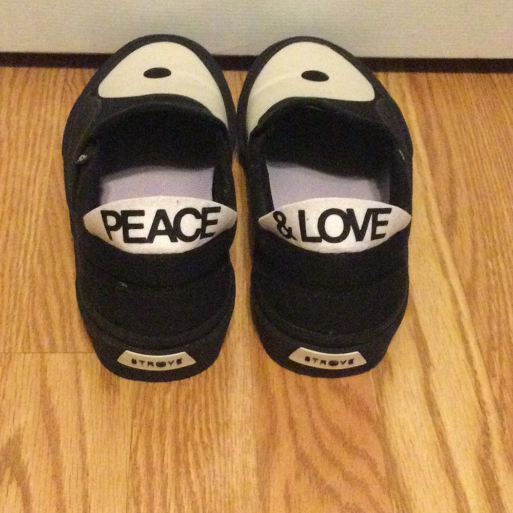 Straye Ventura X-Ray (One Love) Slip Ons